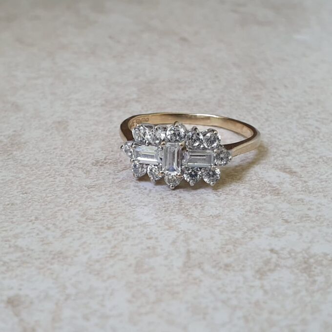 Sparkly Boat Ring in 9ct Gold