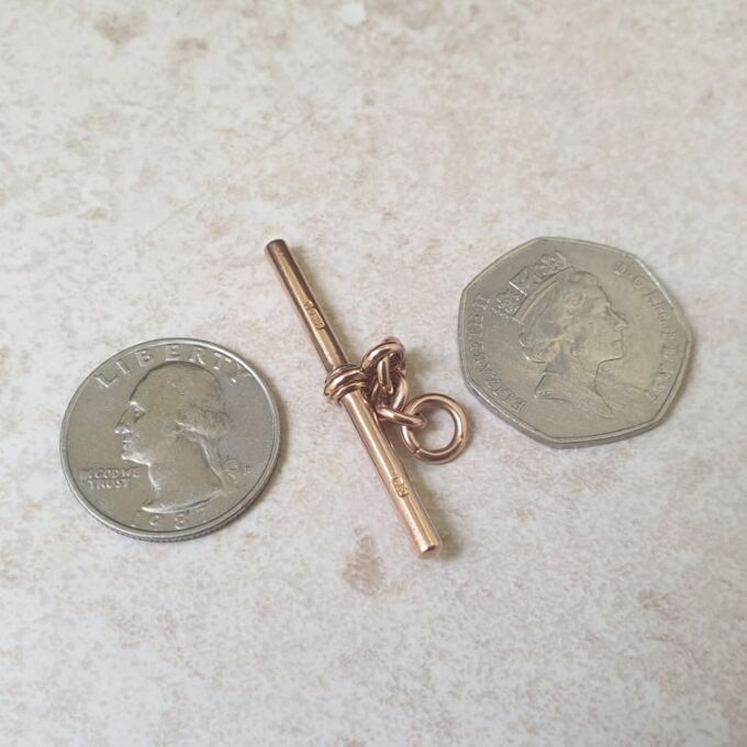 Antique Albert or T Bar Pendant Fob in 9ct Gold