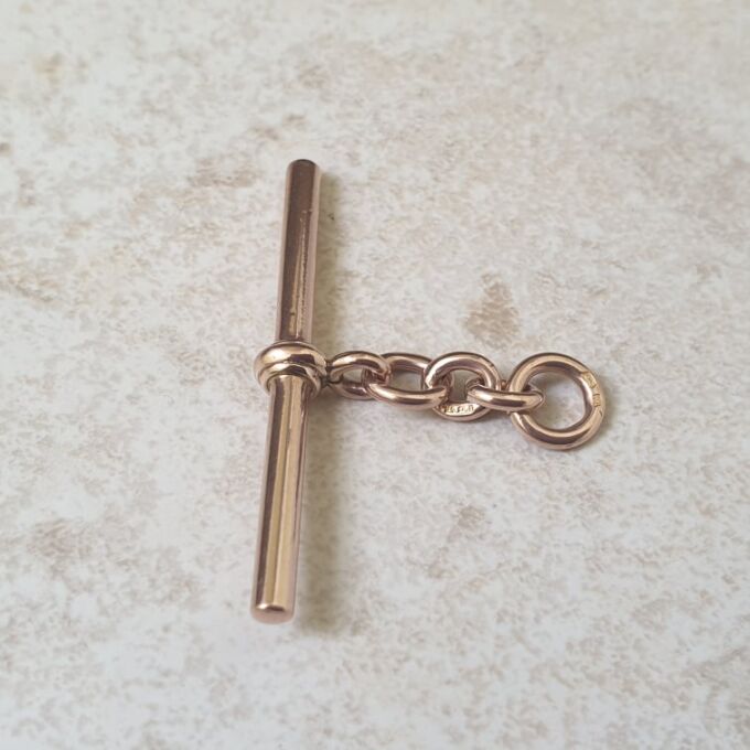 Antique Albert or T Bar Pendant Fob in 9ct Gold