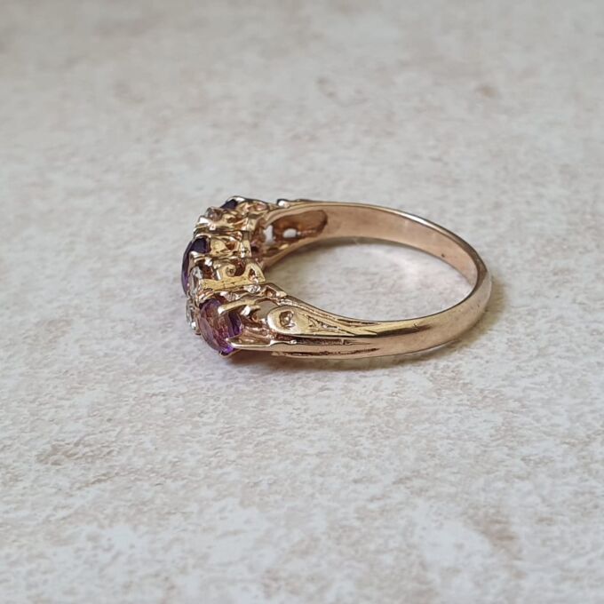Amethyst Ring in 9ct Gold