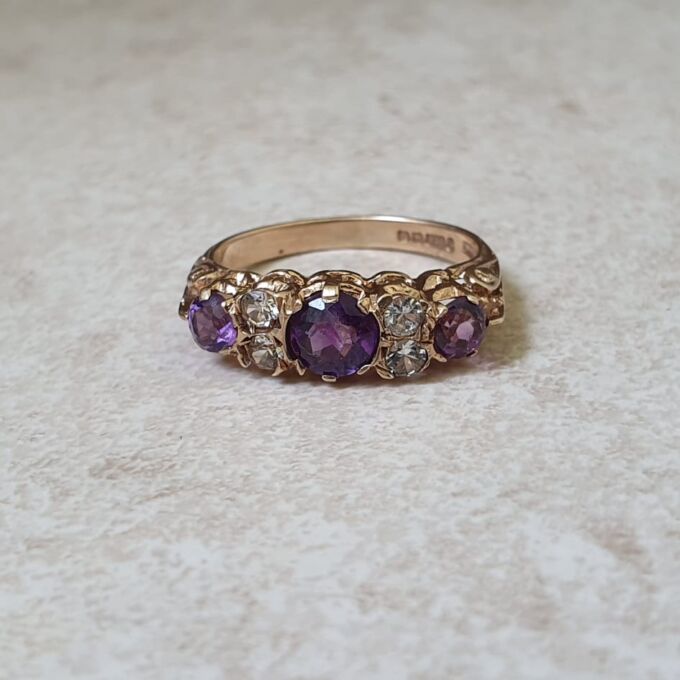 Amethyst Ring in 9ct Gold