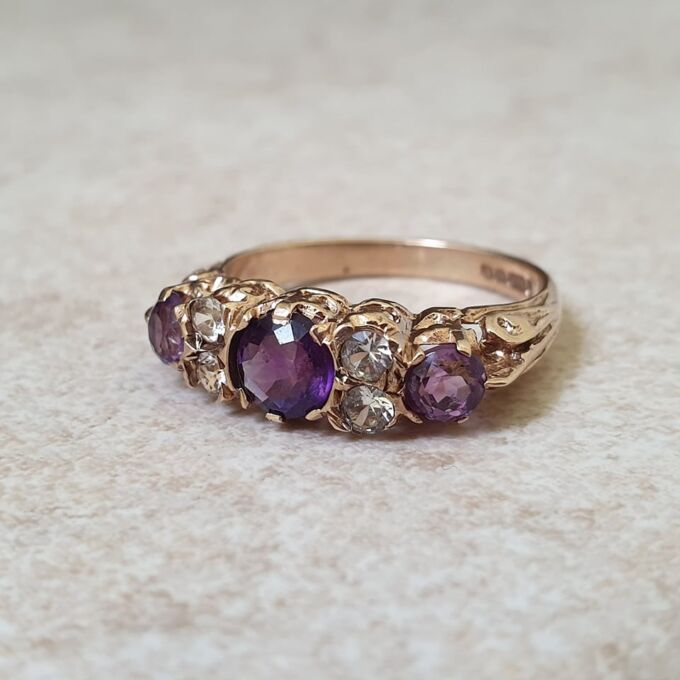 Amethyst Ring in 9ct Gold