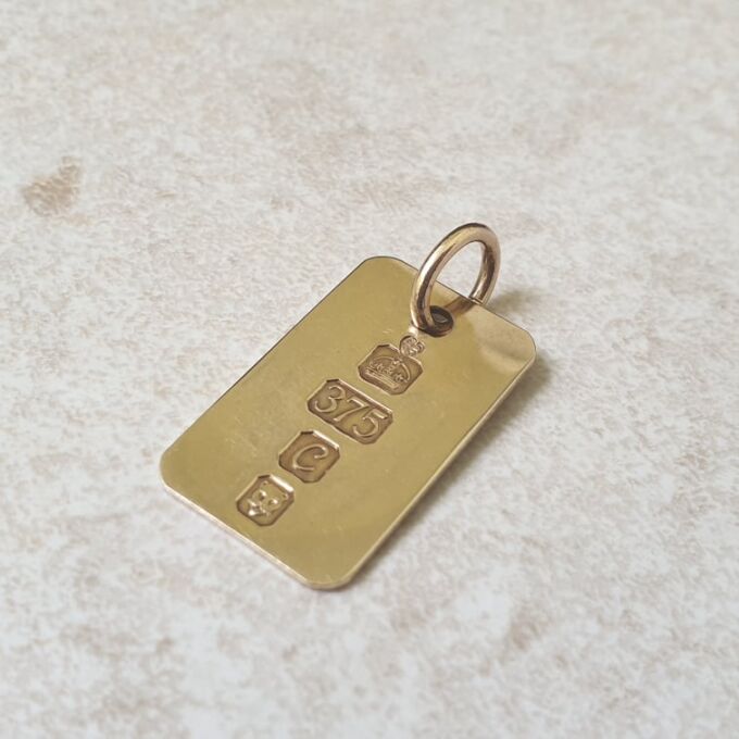 ID or Dog Tag Pendant in 9ct Gold