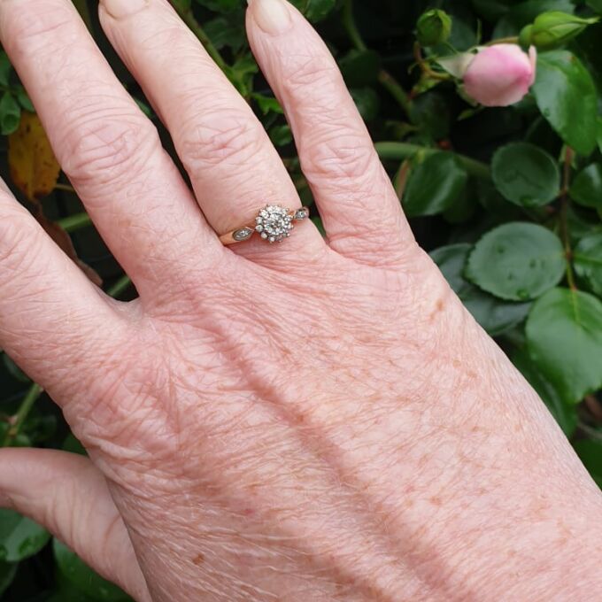 Diamond Cluster Ring in 9ct Gold