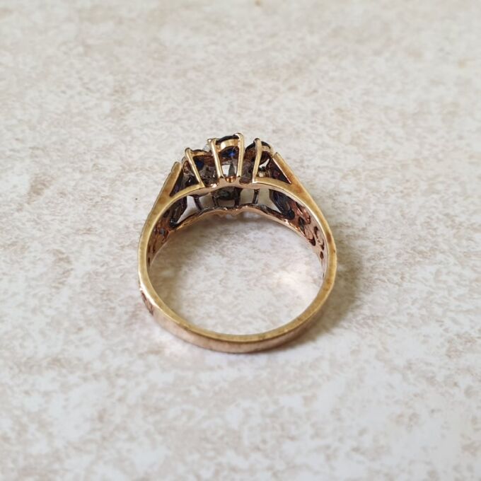 Sapphire and Diamond Ring in 9ct Gold