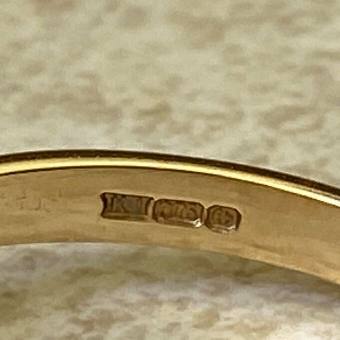 Opal Cluster Ring in 9ct Gold