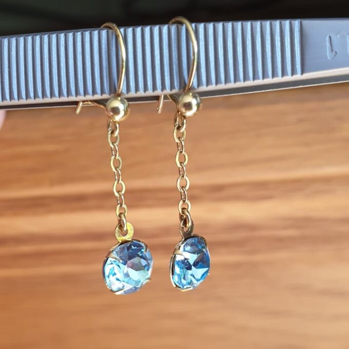 Drop Earrings in 9ct Gold
