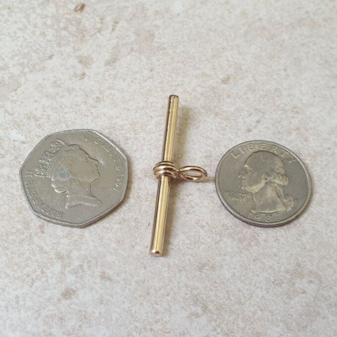 Plain Fixed T or Albert Bar in 9ct Gold