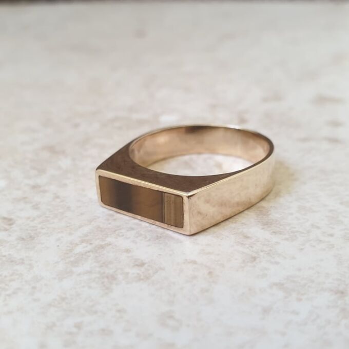 Tigers Eye Signet Ring in 9ct Gold