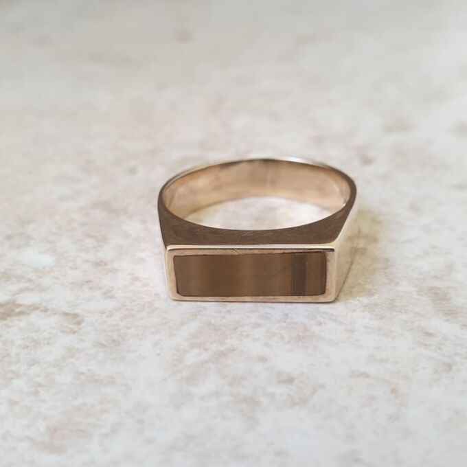 Tigers Eye Signet Ring in 9ct Gold