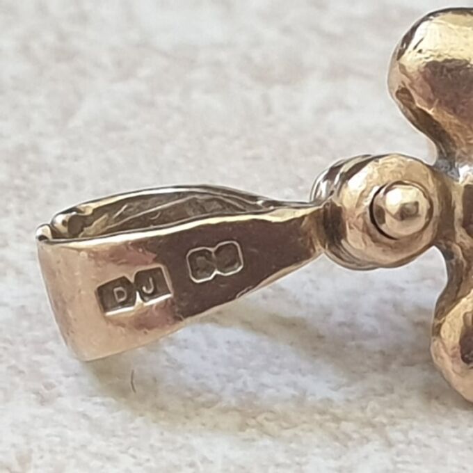 Articulated Large Teddy Bear Pendant in 9ct gold