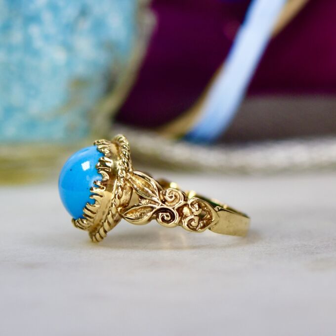 Ornate Turquoise Ring in 9ct Gold