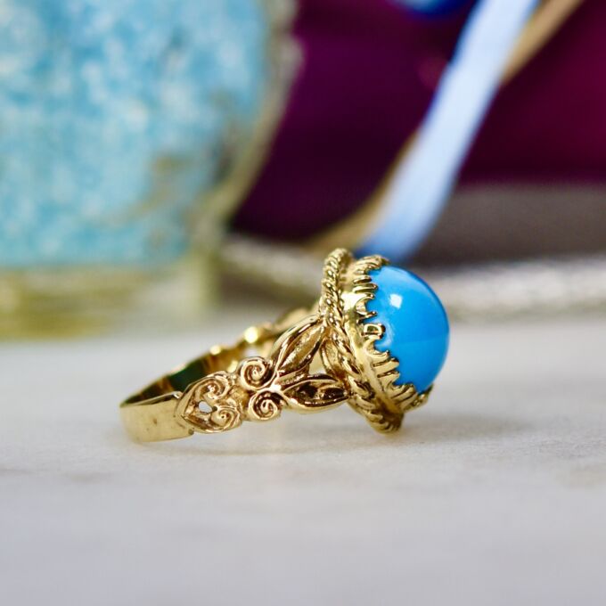Ornate Turquoise Ring in 9ct Gold