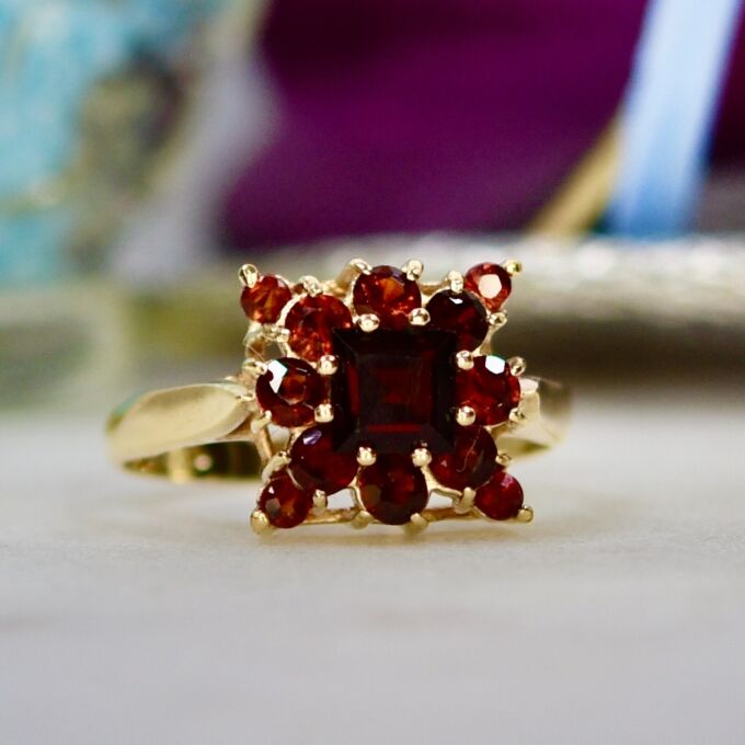 Squared Garnet Cluster Ring in 9ct Gold