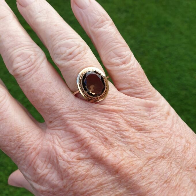 Smoky Quartz Ring in 9ct Gold