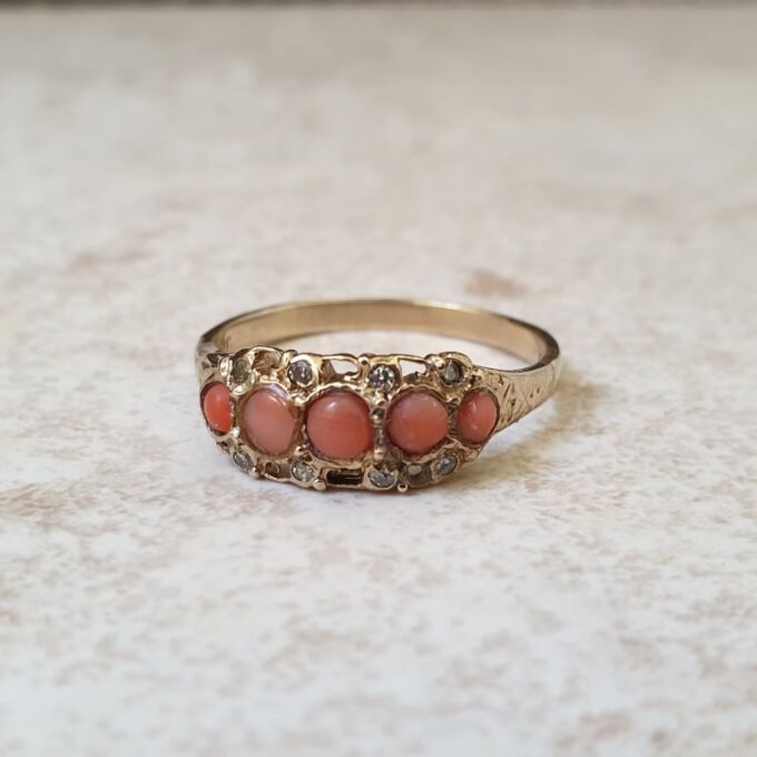 Coral Ring in 9ct Gold