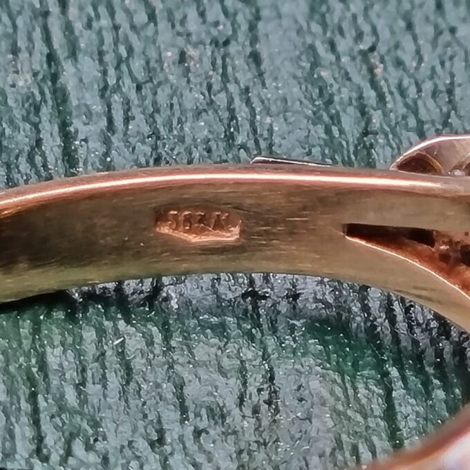 Quirky Ornate Synthetic Spinel Ring in 14ct Gold