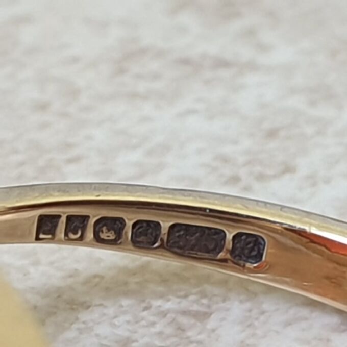 Carnelian Cabochon Ring in 9ct Gold