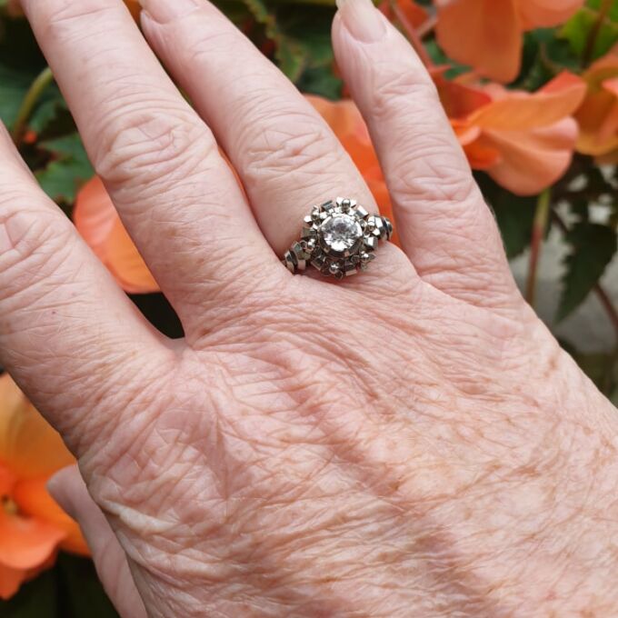 Quirky Ornate Synthetic Spinel Ring in 14ct Gold