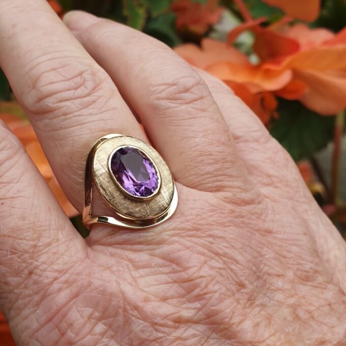 Amethyst Statement Ring in 9ct Gold