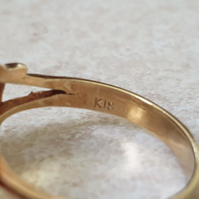 Vibrant Synthetic Yellow Sapphire Ring in 18ct Gold