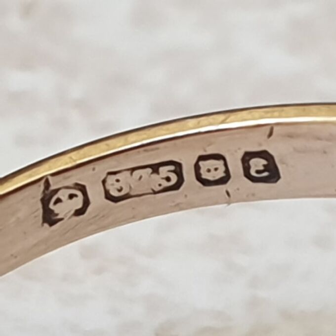 Sapphire and Diamond Ring in 9ct Gold