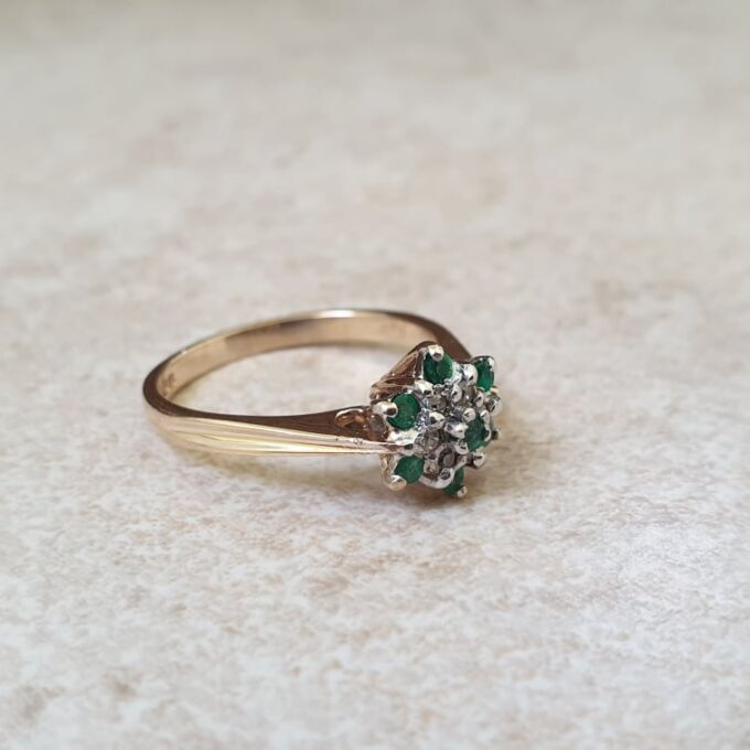 Emerald & Diamond Cluster Ring in 9ct Gold