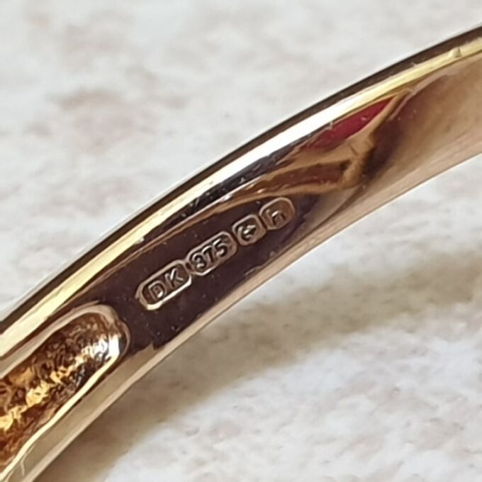 Garnet Cabochon Bypass Ring in 9ct Gold
