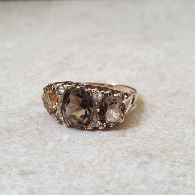 Quartz Ring in 9ct Gold