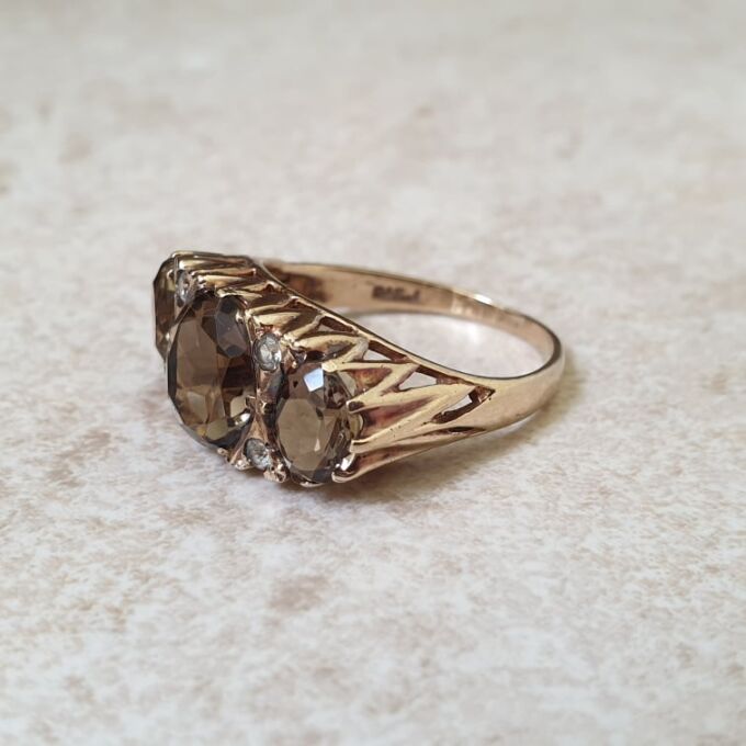 Quartz Ring in 9ct Gold