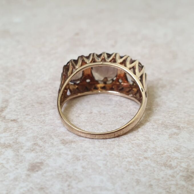 Quartz Ring in 9ct Gold