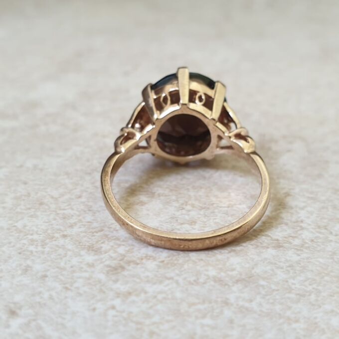 Smoky Quartz Ring in 9ct Gold