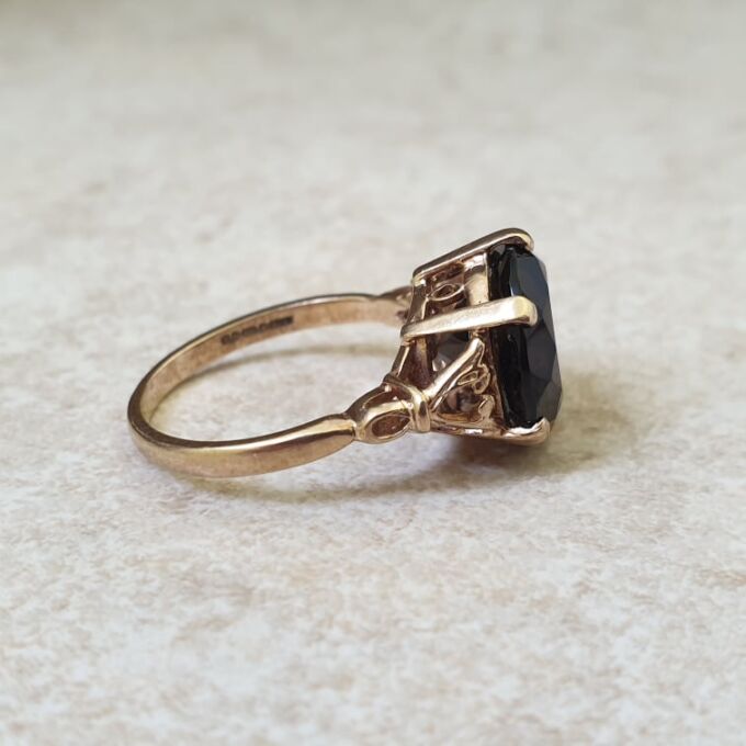 Smoky Quartz Ring in 9ct Gold