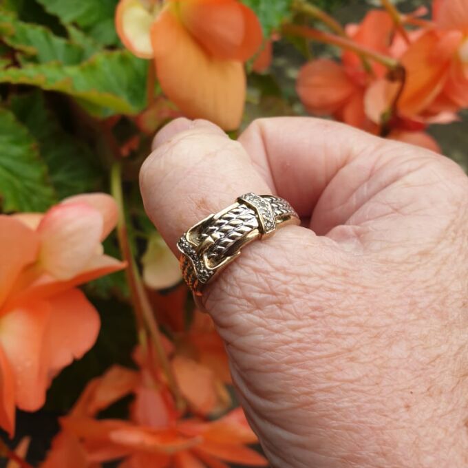 Diamond Set Buckle Ring in 9ct Gold