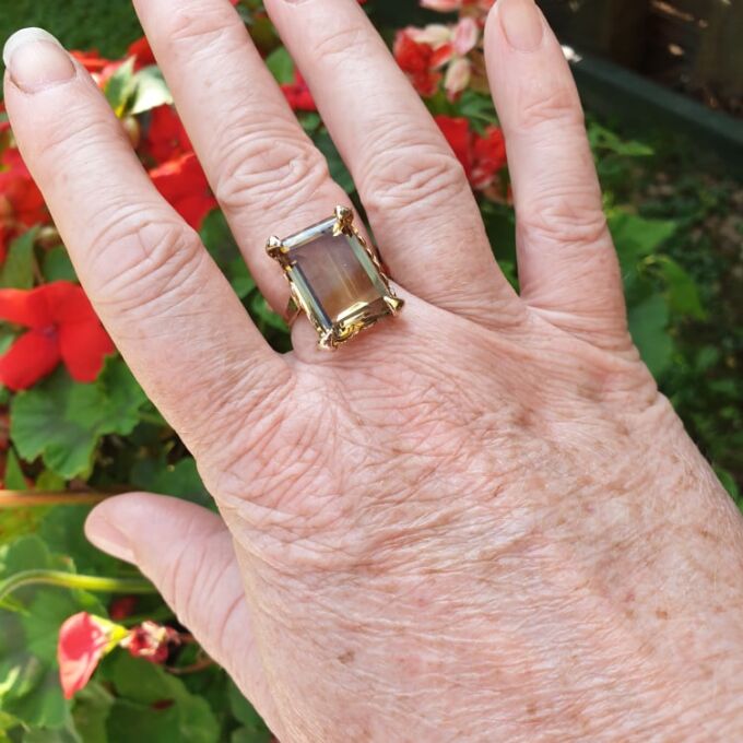 Solitaire Quartz Ring in 9ct Gold