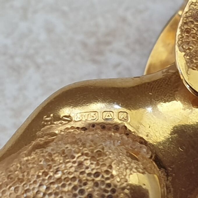 Long Eared Sitting Dog Pendant in 9ct Gold