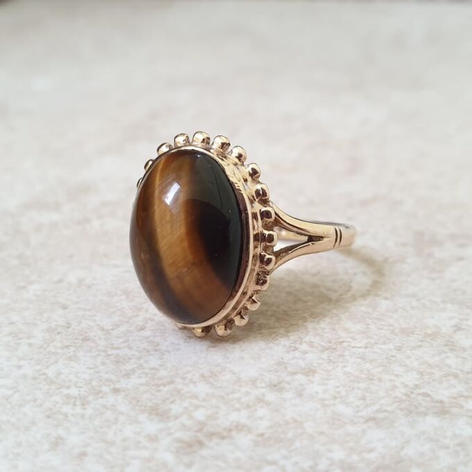 Tigers Eye Cabochon Ring in 9ct Gold