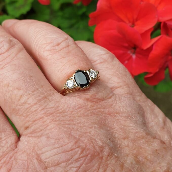 Sapphire Ring in 9ct Gold