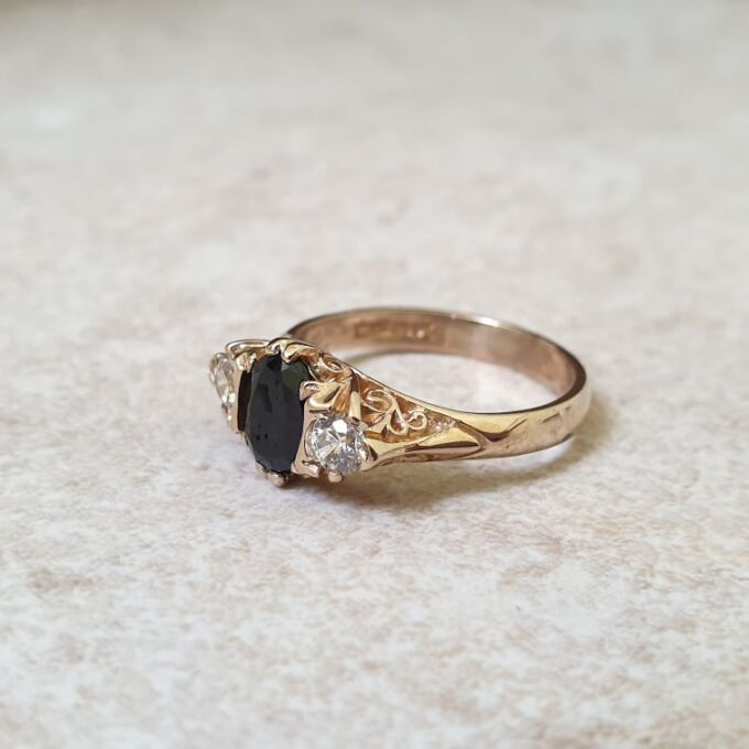 Sapphire Ring in 9ct Gold