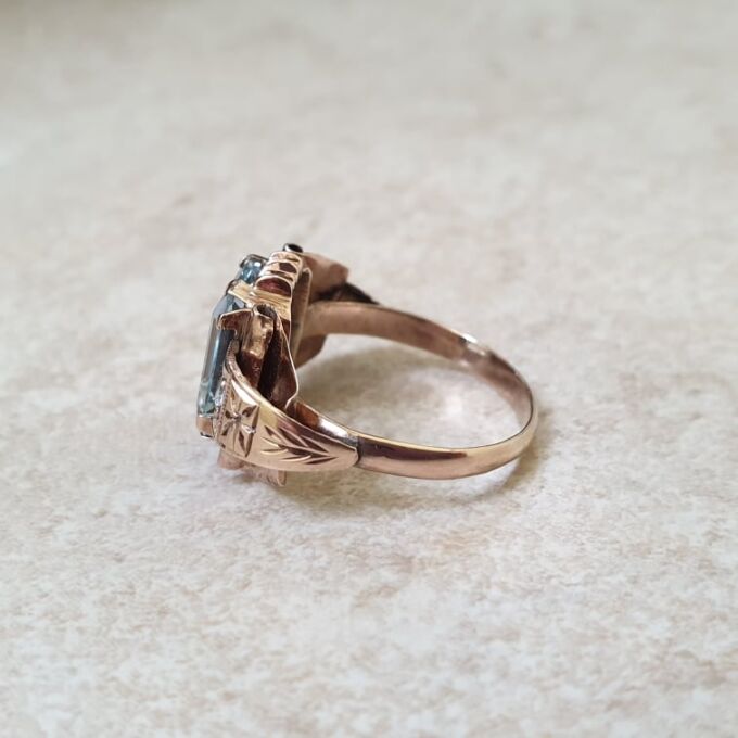 Art Deco Synthetic Spinel Gold Ring