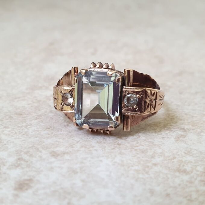 Art Deco Synthetic Spinel Gold Ring