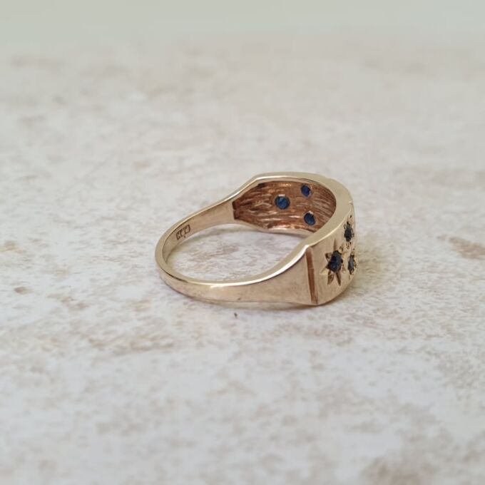 Seven stone Sapphire Ring in 9ct Gold