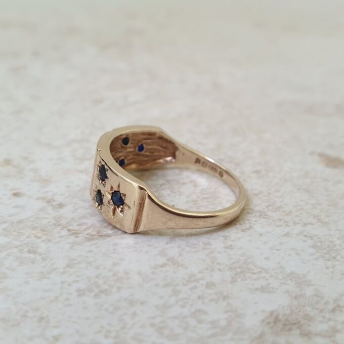 Seven stone Sapphire Ring in 9ct Gold