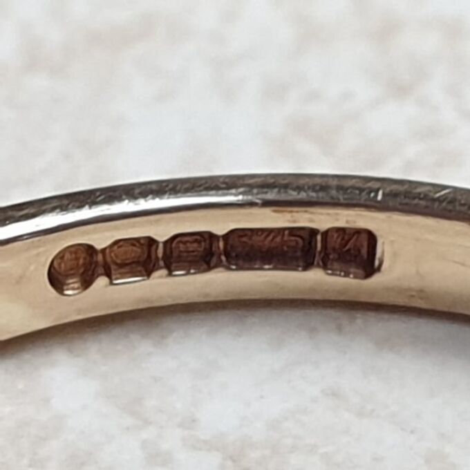 Sapphire and Diamond Ring in 9ct Gold