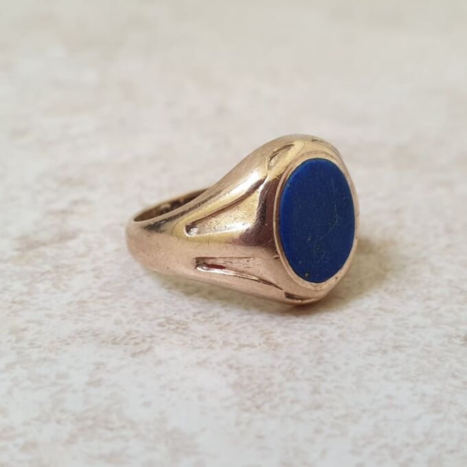 Lapis Lazuli Signet Ring in 9ct Gold