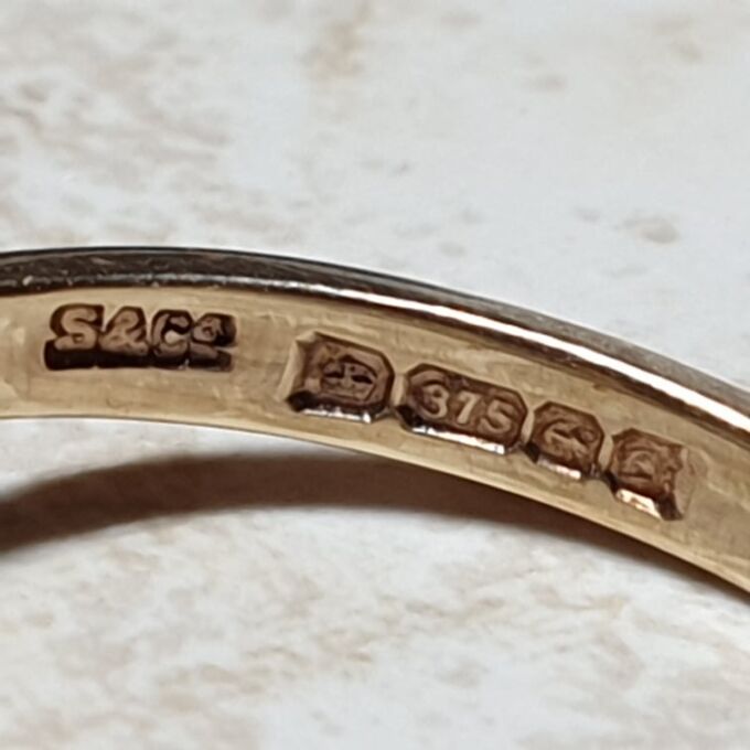 Three Stone Amethyst Ring in 9ct Gold