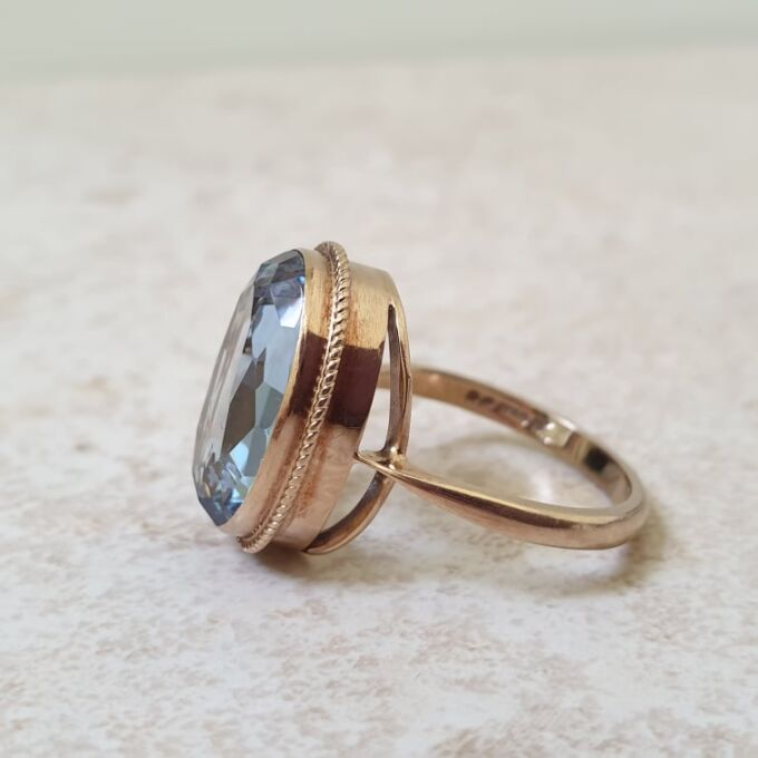 Synthetic Spinel Solitaire Ring in 9ct Gold