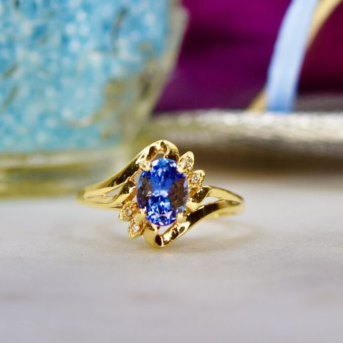Tanzanite and Diamond Ring in 18ct Gold