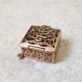 Ornate Pill Box in 9ct Gold