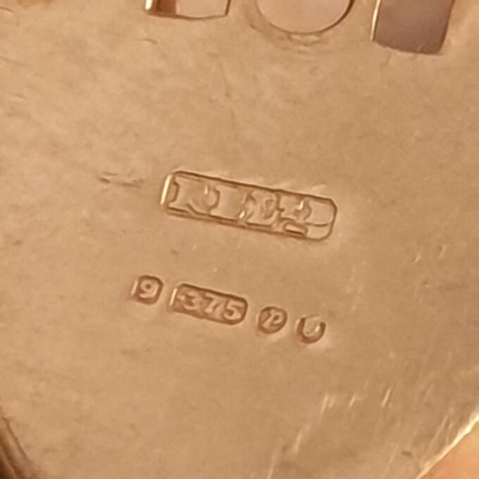 Reserved- Floral Patterned Padlock in 9ct Gold